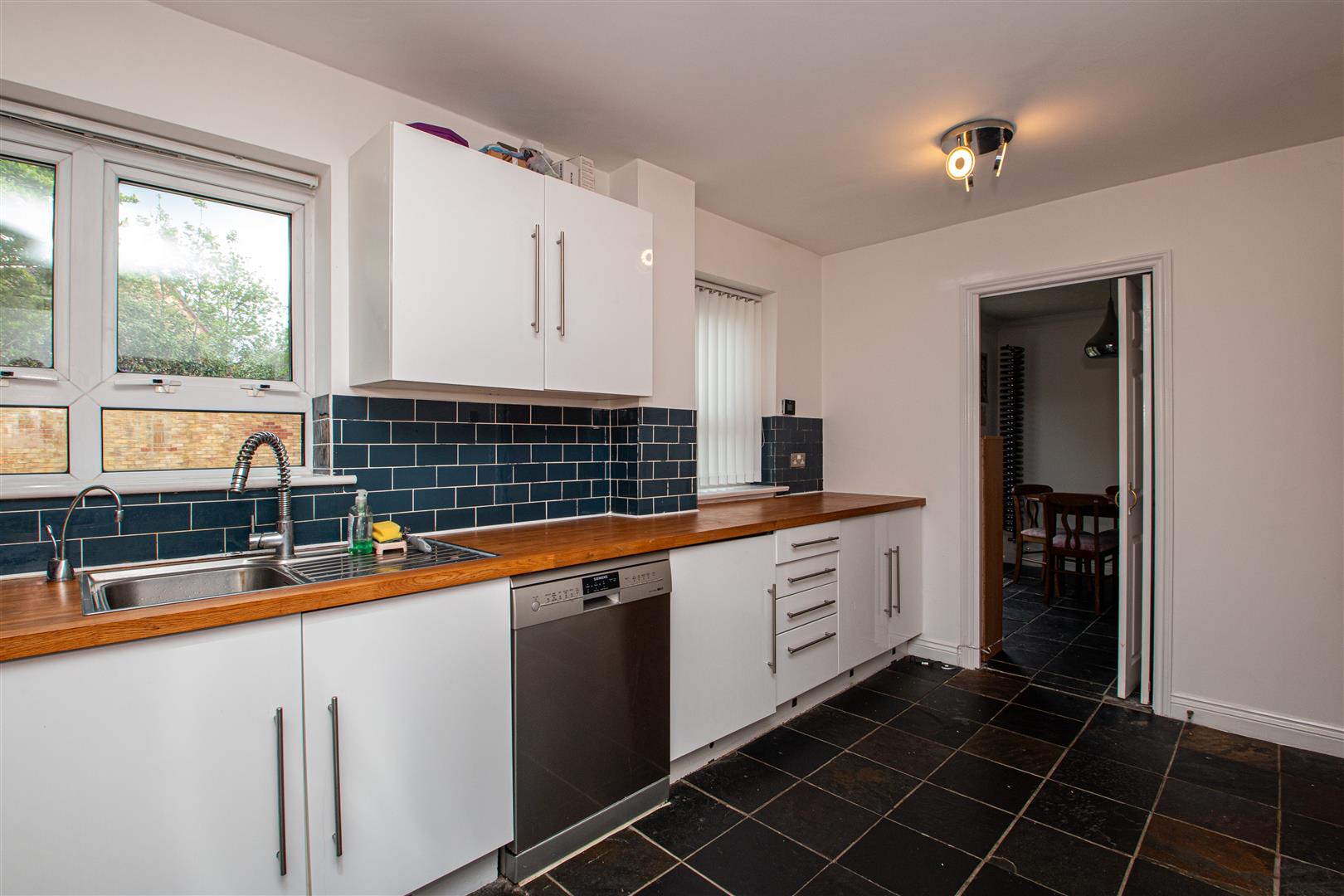 Coldeaton Lane, Emerson Valley, Milton Keynes